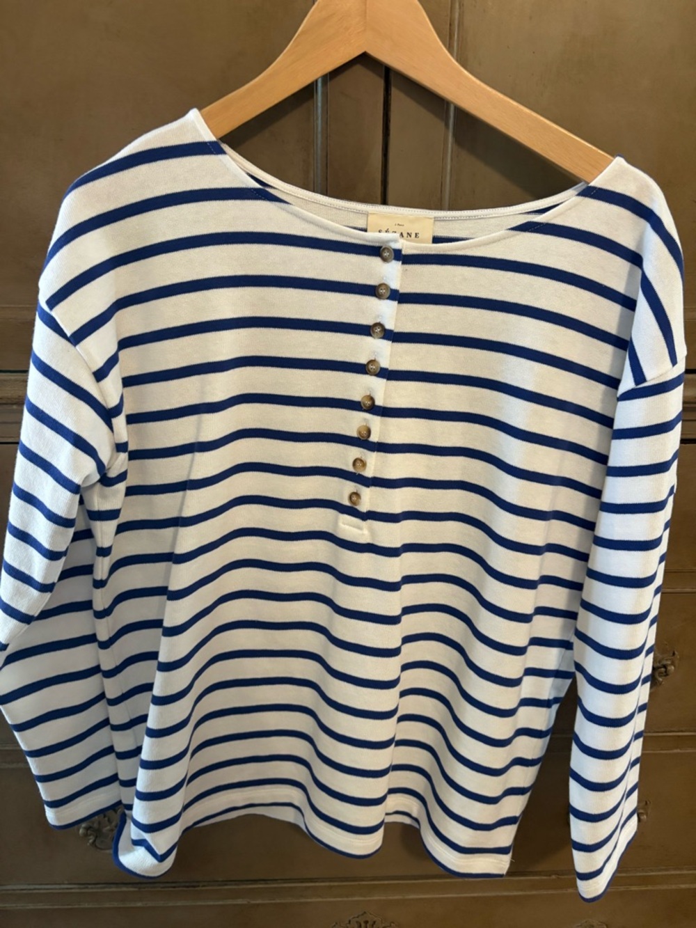 Sezane - Gatsby Mariniere- White and Blue Striped Long-Sleeve Henley Top - Picture 4 of 4
